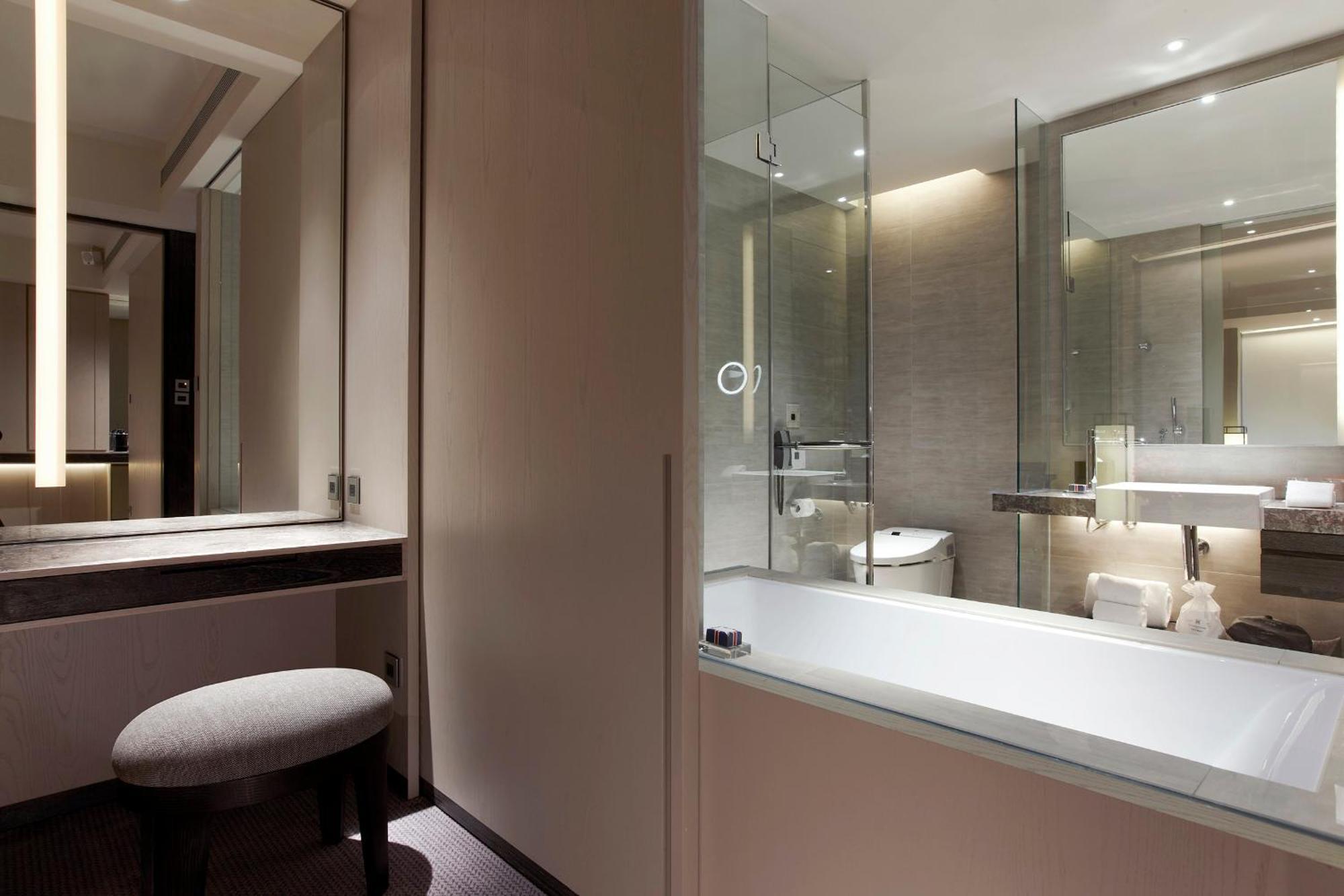 Hotel Humble House Taipei, Curio Collection By Hilton Esterno foto Bathroom